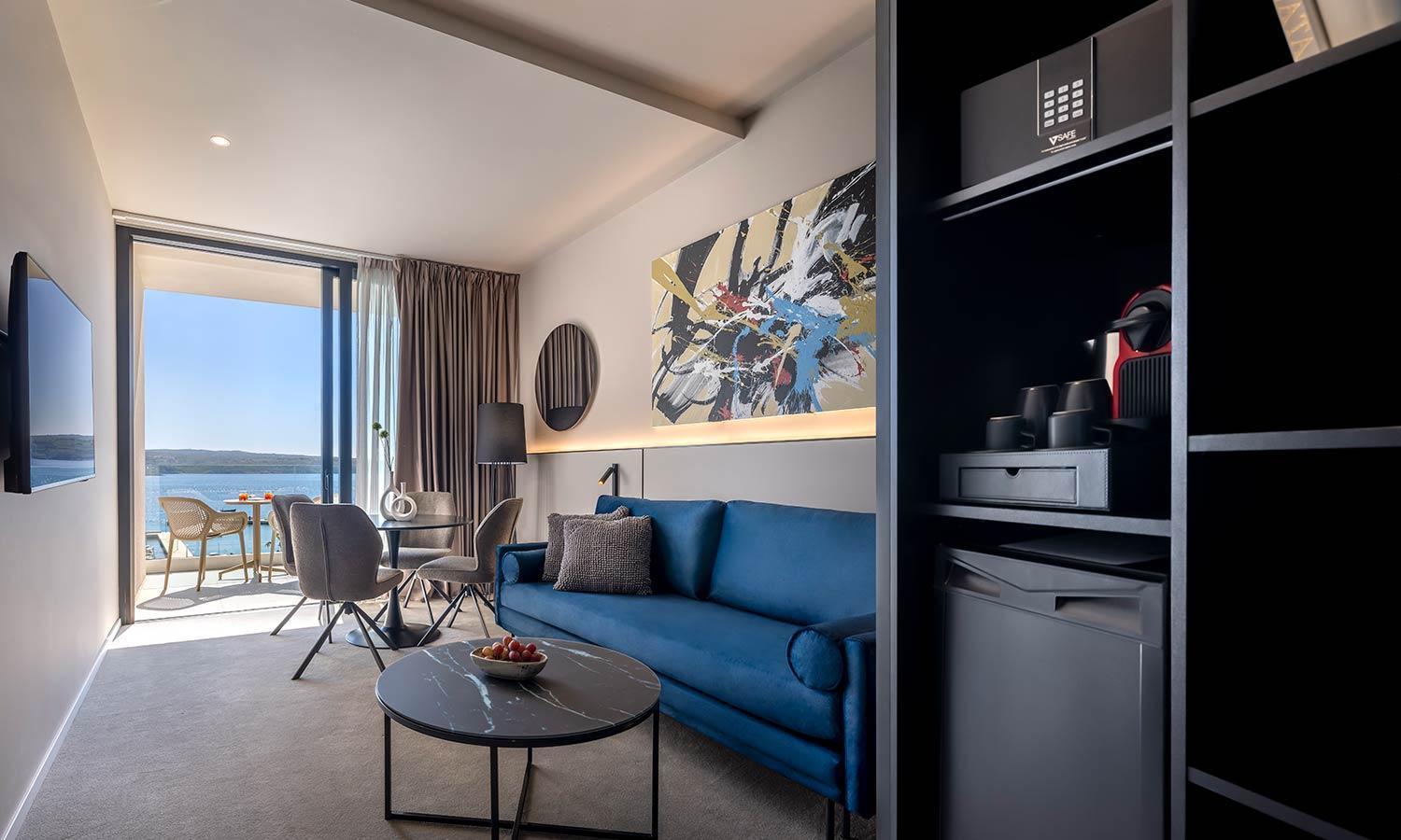 Aminess Younique Narrivi Hotel Цриквеница Экстерьер фото