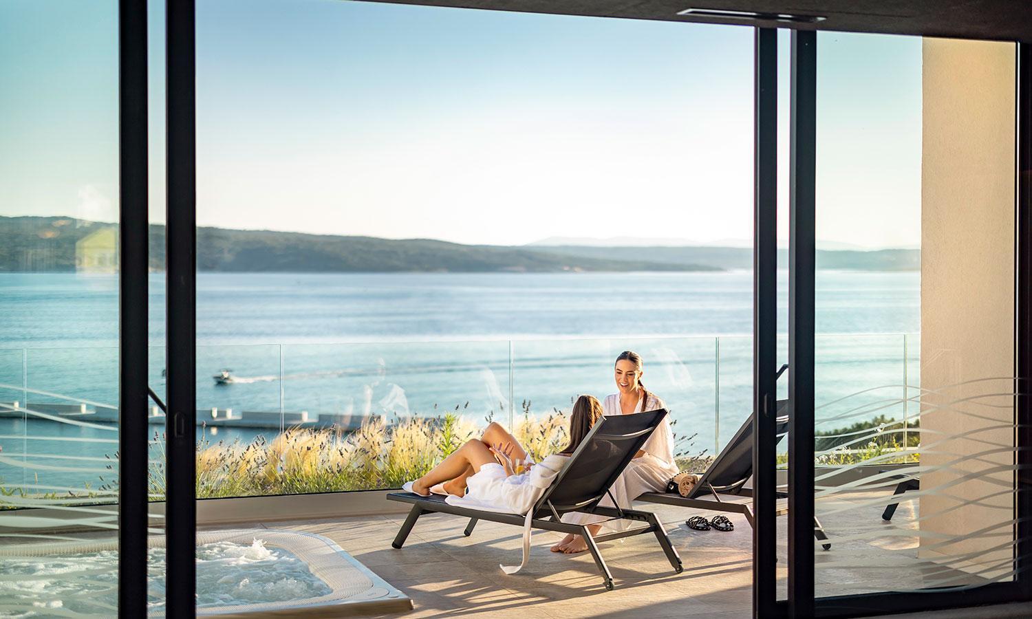Aminess Younique Narrivi Hotel Цриквеница Экстерьер фото